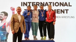 Kocaeli Büyükşehir Belediye Başkanı Doç.Dr.Tahir Büyükakın, Şehit Polis Recep Topaloğlu