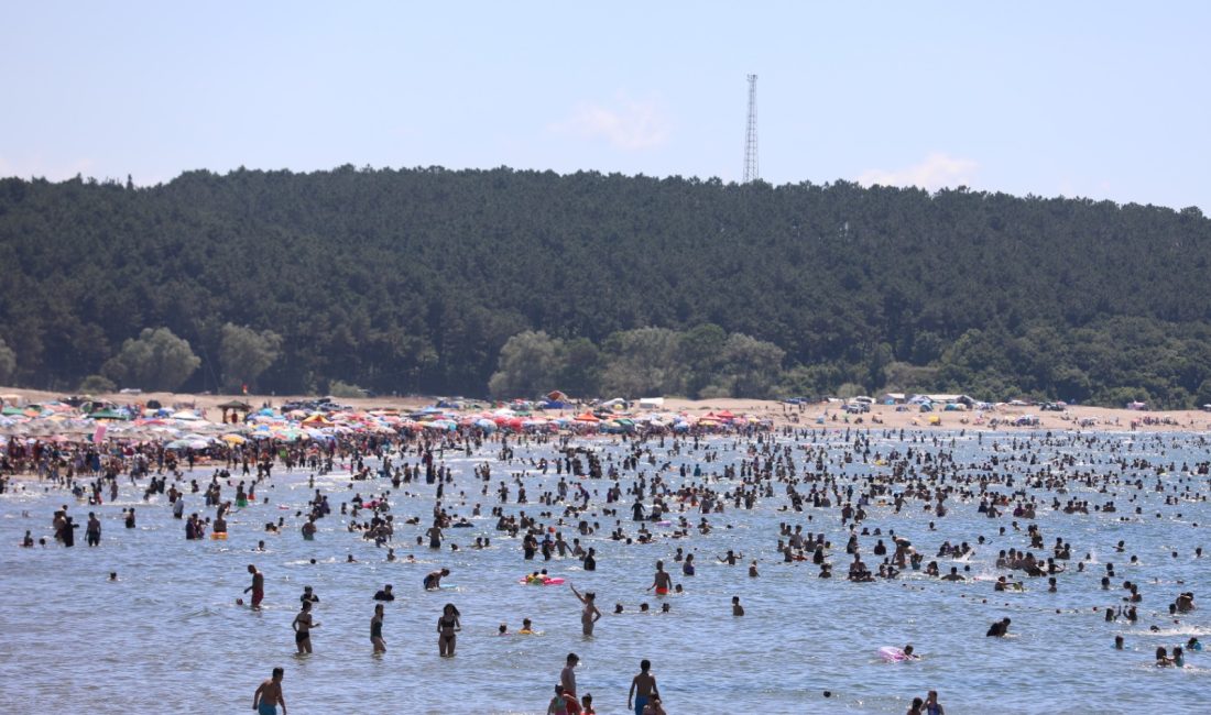 KOSKEM ekiplerinin hızlı müdahalesi sayesinde 54 vatandaş boğulmaktan son anda