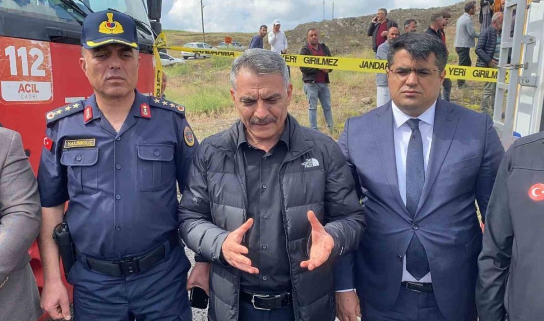 Taziye evinden dönenleri taşıyan midibüs Yozgat’ta şarampole yuvarlandı. Kazada ilk
