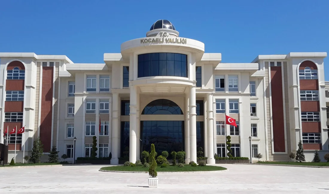 Kocaeli Valiliği, artan sıcaklık ve yangın riski nedeniyle 1 Kasım'a