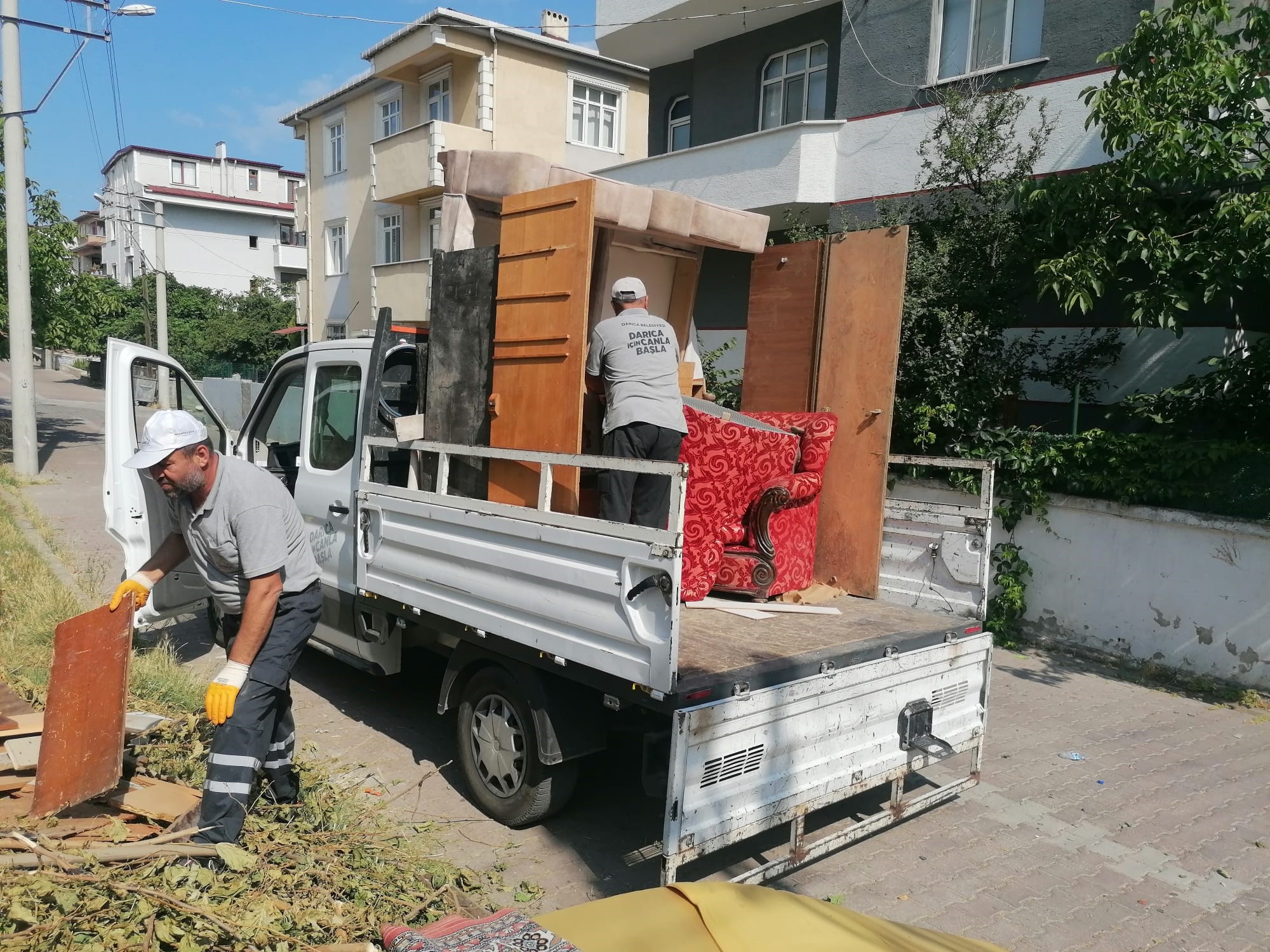  Darıca'da tüm mahallelerde yaz aylarında çevreyi korumak ve doğal yaşam