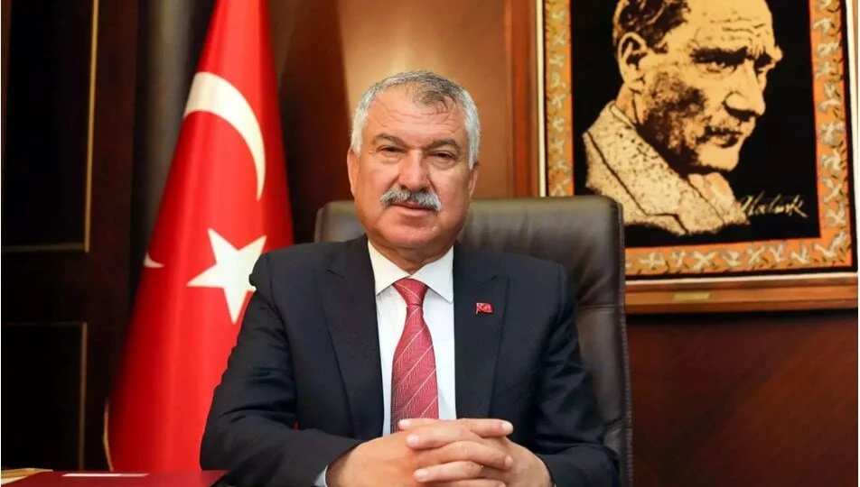 İBB’ye yönelik yolsuzluk soruşturmasında gözaltına alınan 13 kişiden Adana Büyükşehir