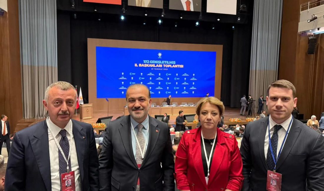 Ankara'da genişletilmiş il başkanları toplantısına katılan AK Parti Kocaeli İl