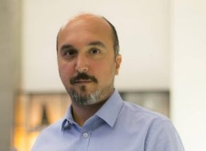 Aslen İzmitli olan medya ve dijital dönüşümün tecrübeli ismi Baha