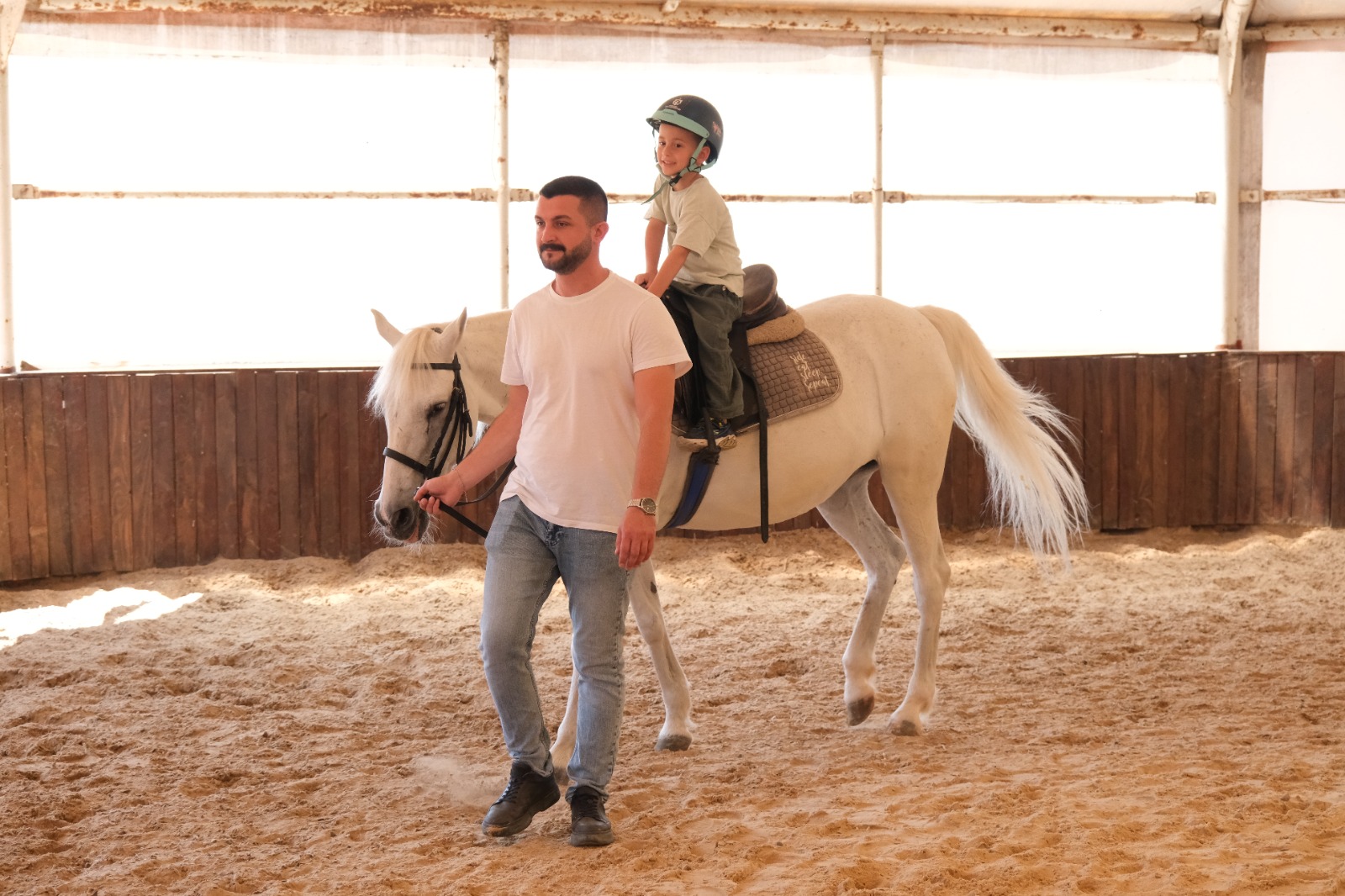 Büyükşehir Belediyesi, yaz tatiline keyifli bir başlangıç yapmak isteyen çocukları