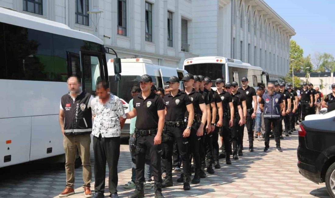 Kocaeli’nin İzmit ilçesinde iki aile arasında çıkan ve 2’si ağır