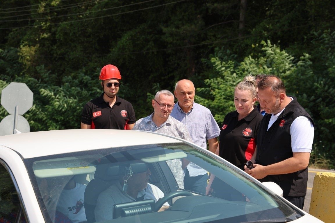 Kocaeli Valiliği’nin aldığı karar kapsamında, orman yangınlarına karşı Kartepe Belediyesi