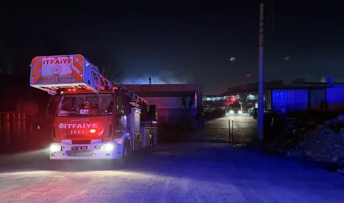 Kocaeli Gölcük Değirmendere’de yoğun gaz kokusu paniğe neden oldu. İtfaiye