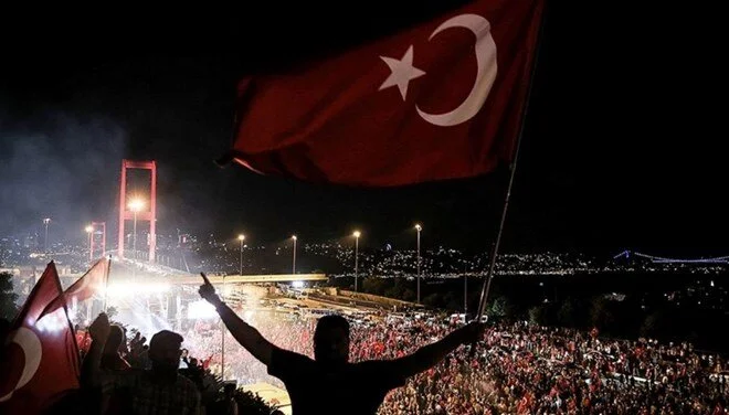 FETÖ’nün hain darbe girişiminin üzerinden 9 yıl geçti. O gece