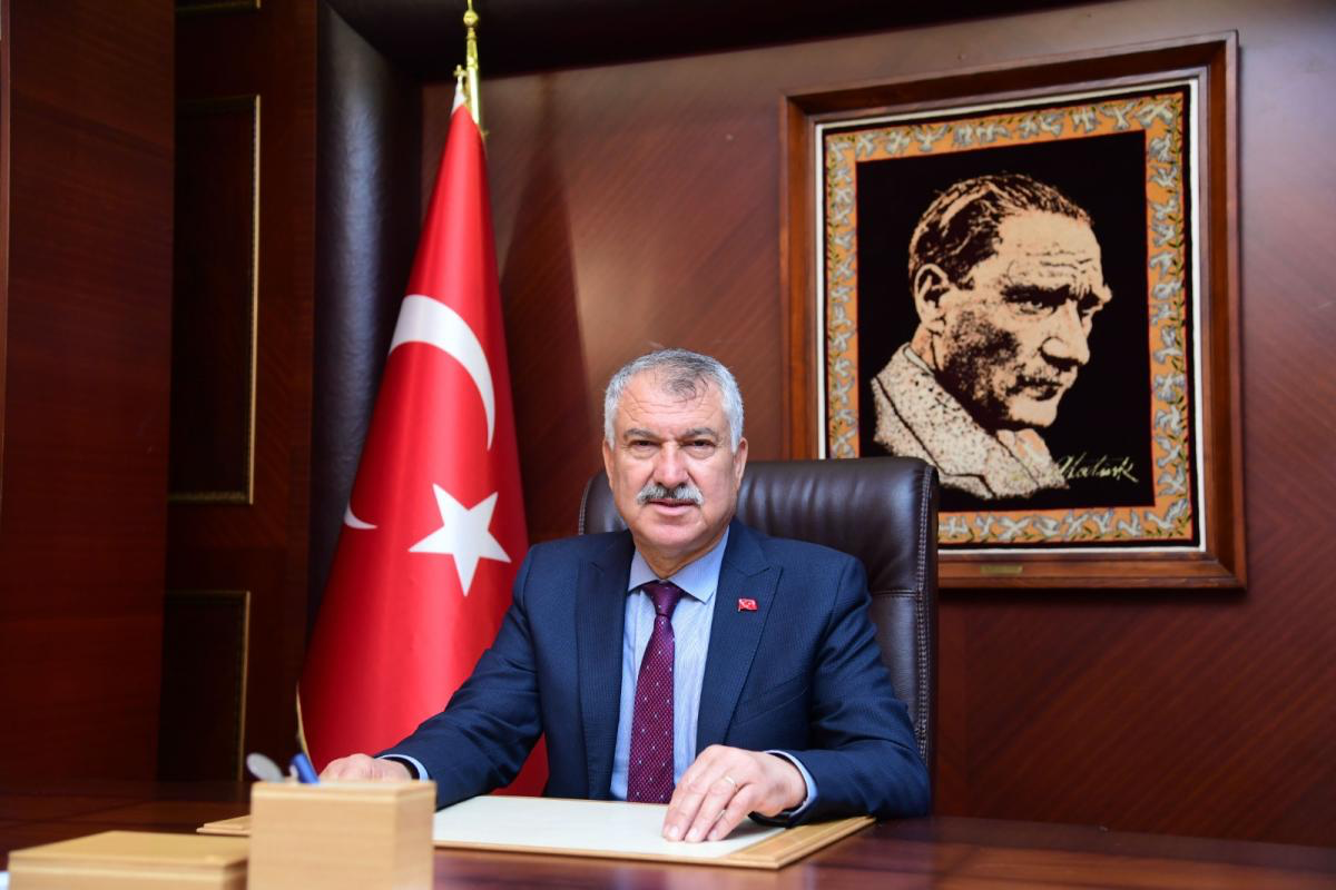 zeydan karalar