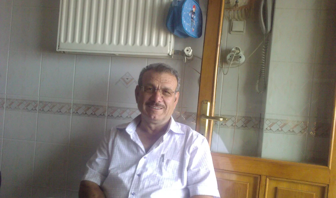 Kocaeli’nin Karamürsel ilçesinde iki motosikletin çarpıştığı kazada ağır yaralanan 75