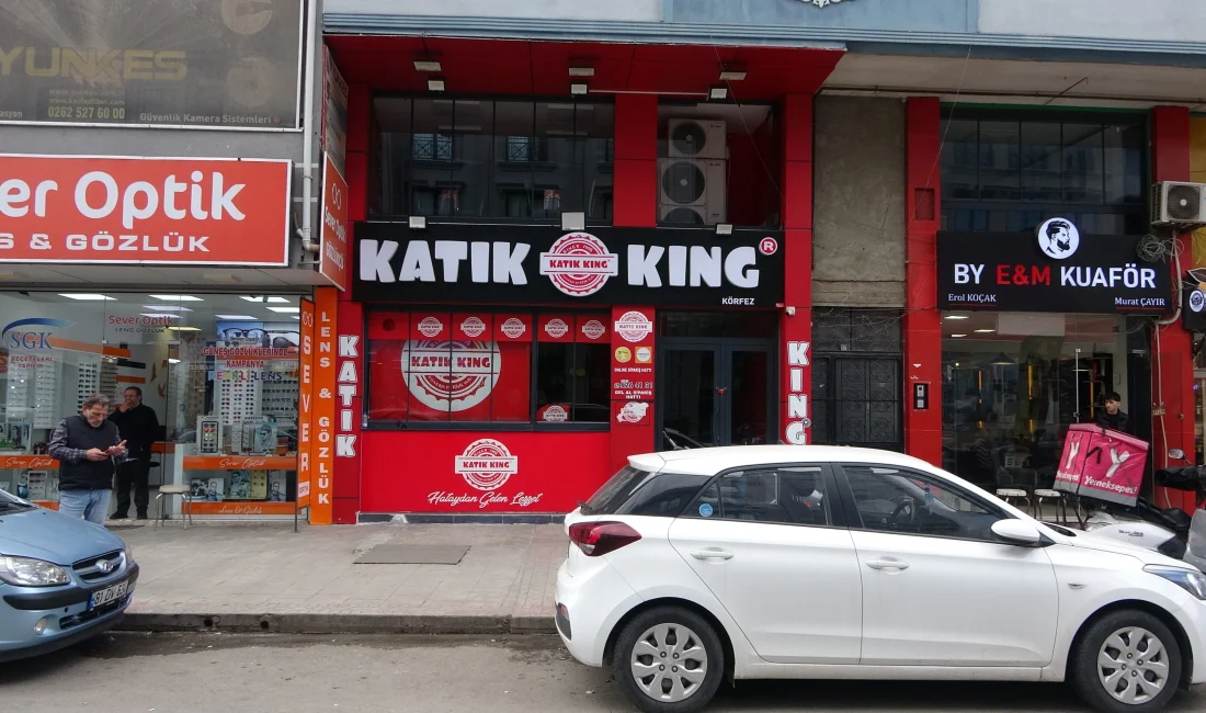 Kocaeli'de Ramazan Bayramı'nın ilk 3 günü tavuk döner satarak 648