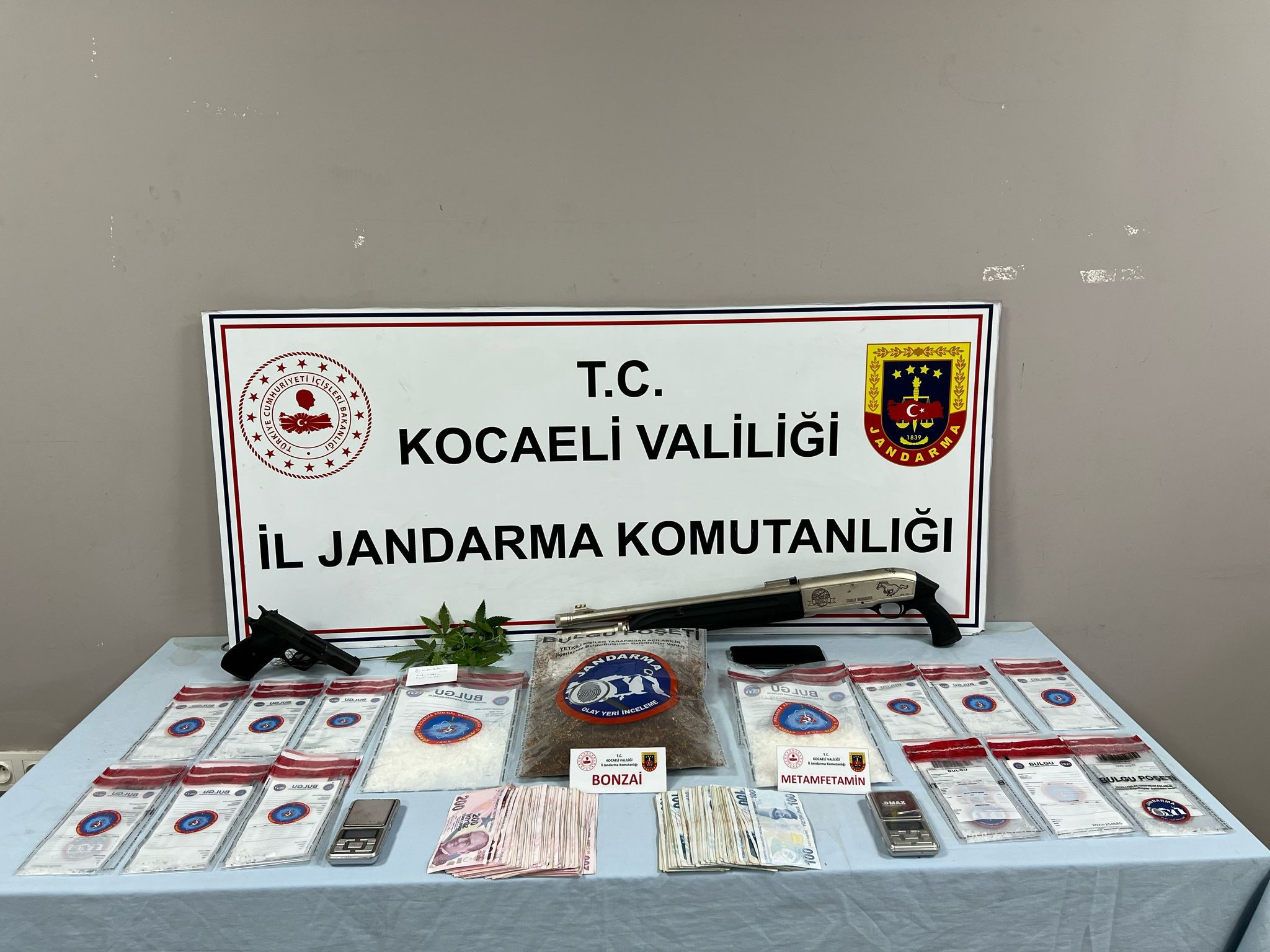 şifre