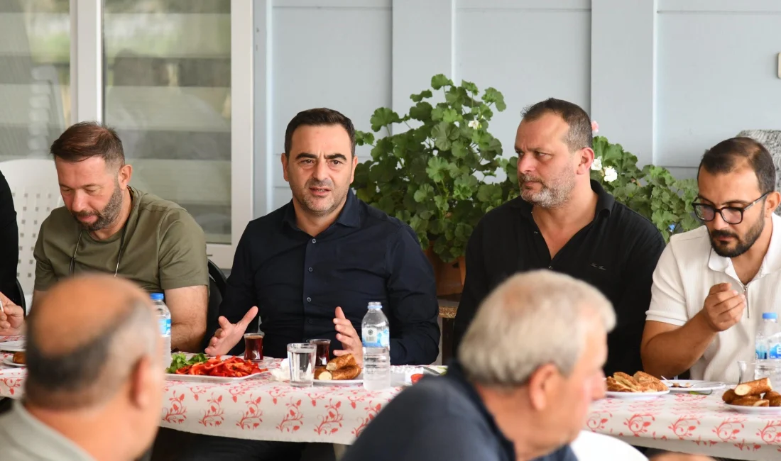 Başiskele Belediye Başkanı M. Yasin Özlü, ilçedeki şoförlerin istek ve