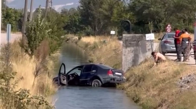 Sulama Kanalına Düştü