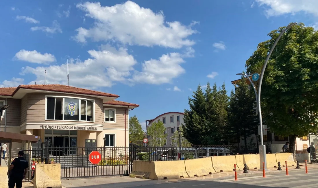 Kocaeli'nin Körfez ilçesinde araç park yeri nedeniyle çıktığı iddia edilen