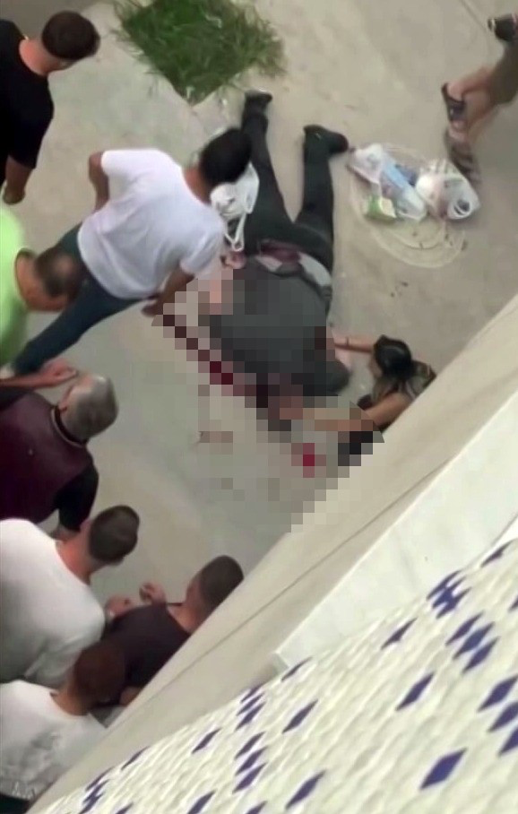 Sakarya’da otomobilin içinde pusu kuran 3 kişi, alışverişten dönen Ömer
