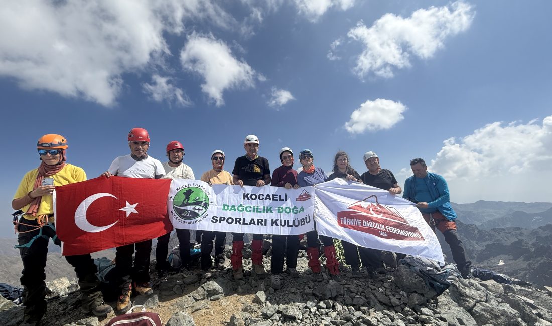 Kocaeli Dağcılık ve Doğa Sporları Kulübü, 5 günlük zorlu tırmanışın