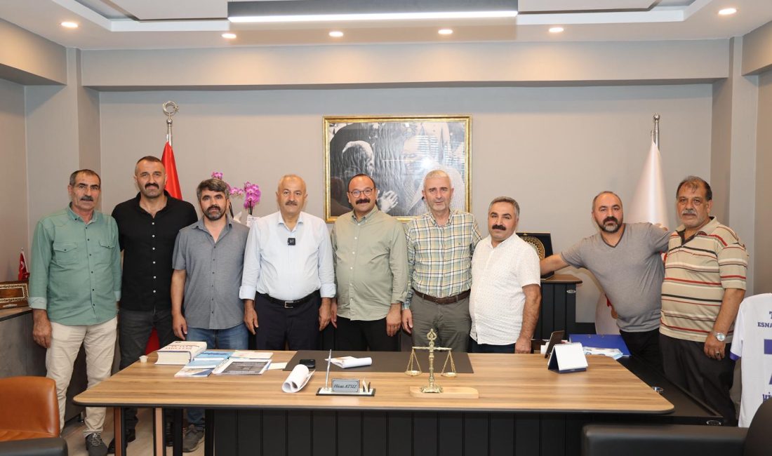 Gebze Belediye Başkanı Zinnur Büyükgöz, Gebze Seyyar Pazarcılar ve Esnaf