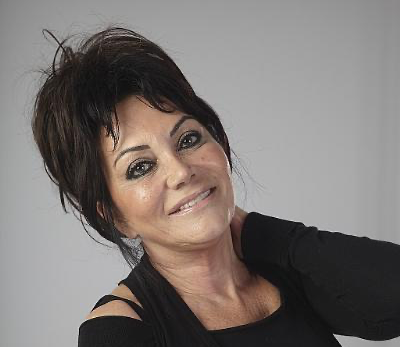 Usta oyuncu Anta Toros, 77 yaşında hayatını kaybetti. Toros, yıllarca