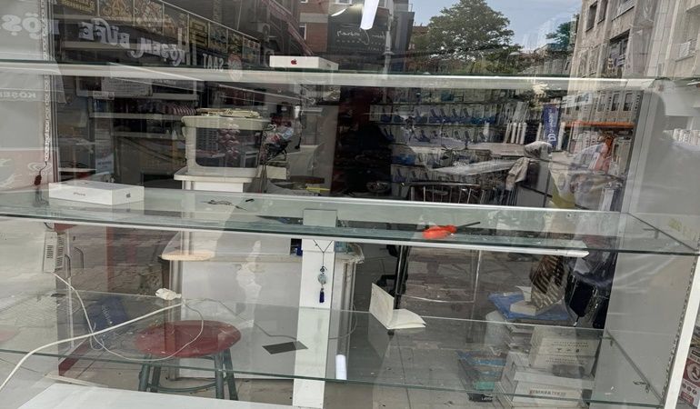 İzmit’in en işlek noktalarından biri olan Sanat Sokağı, dün akşam