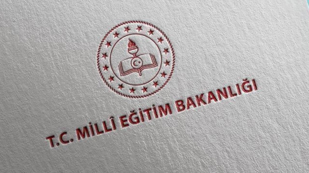 Okulların ne zaman açılacağı sorusu milyonlarca öğretmen, öğrenci ve veliyi