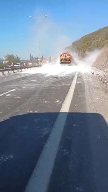 mıcır yüklü tır