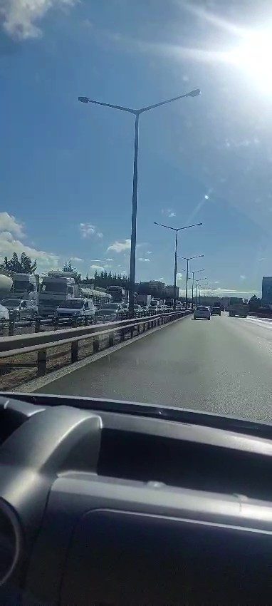 mıcır yüklü tır