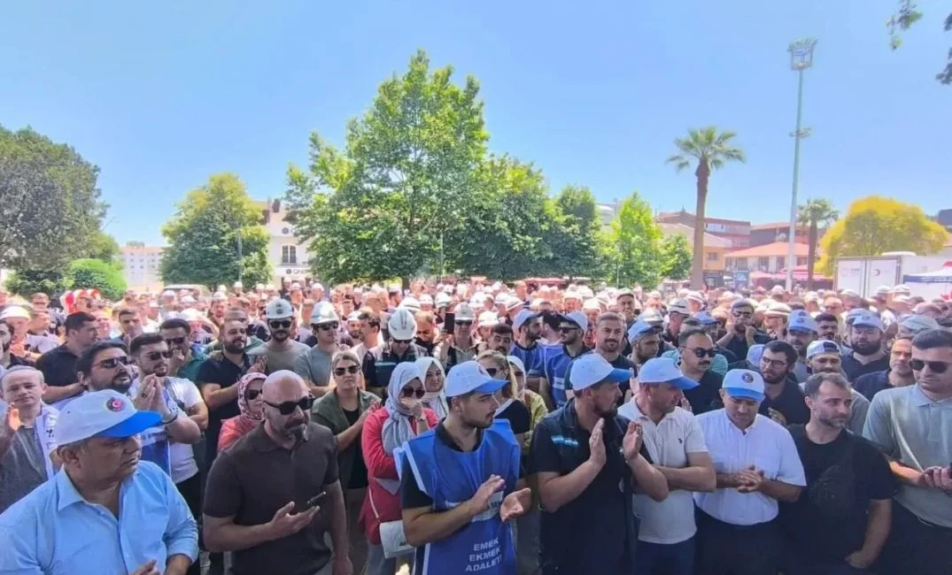Gölcük Tersanesi’nde çalışan yaklaşık 3 bin işçiyi kapsayan toplu iş