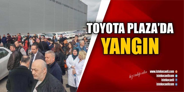 Toyota Kaya Plaza’da yangın çıktı. Servisin boyahane bölümünde çıkan yangını