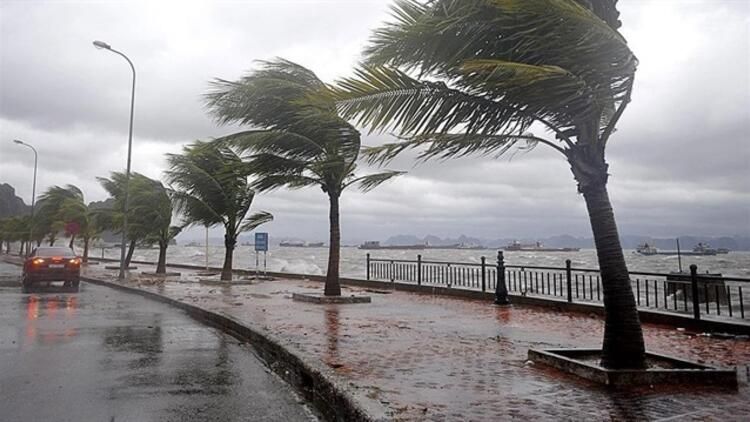 Meteoroloji tarafından yapılan açıklamada Marmara'da gece ve yarın sabah saatlerinde