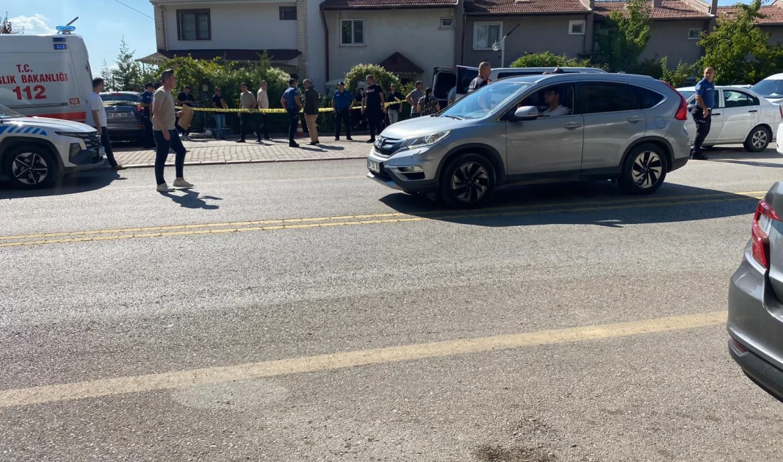 Ankara’da boşanma aşamasında olan bir kadın, kayınpederi tarafından çocuğunun yanında