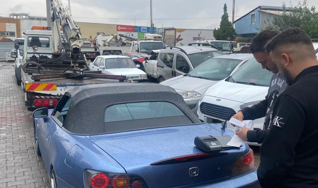 Kocaeli'de düğün konvoyunda D-130 karayolunu kapatıp drift atan sürücüye 50