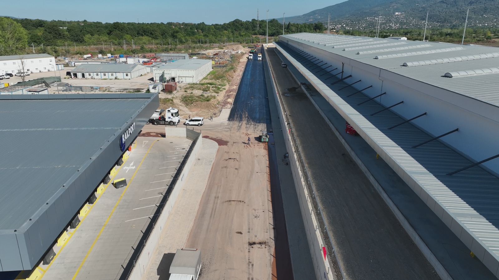 Büyükşehir Belediyesi, Railport İntermodal Lojistik Terminali’ne ulaşımı kolaylaştırmak için altyapı