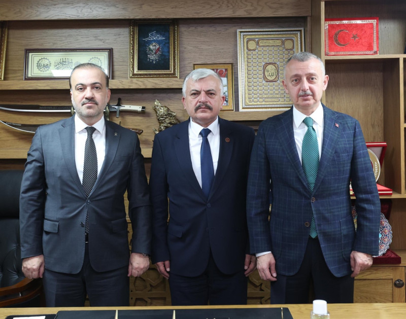 Cumhur İttifakı’nın Kocaeli’deki temsilcileri, siyasi faaliyetlerini yalnızca seçim dönemleriyle sınırlamıyor.