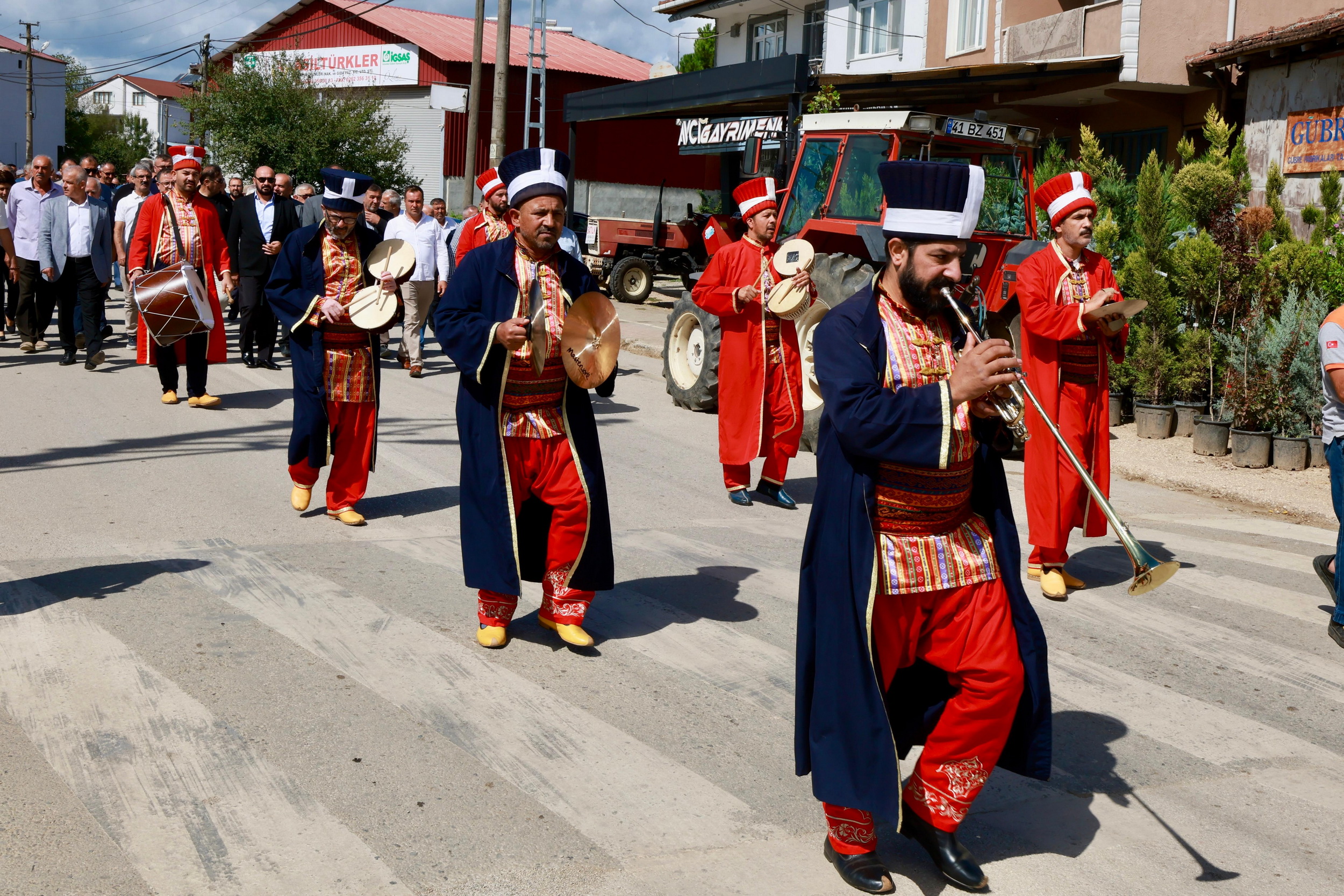 ishakçılar