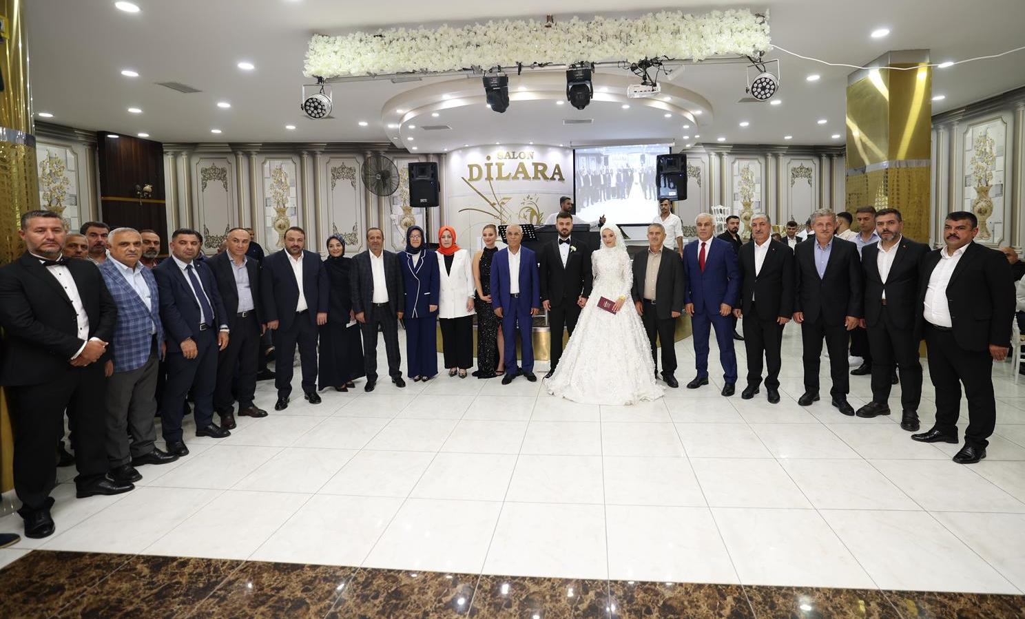 Dilovası’nın sevilen isimlerinden Sinan Yaşar’ın oğlu Enes Yaşar ile Senem