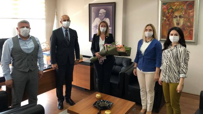 İzmit Kent Konseyi, Kocaeli Barosu Başkanı Av. Bahar Gültekin Candemir’i