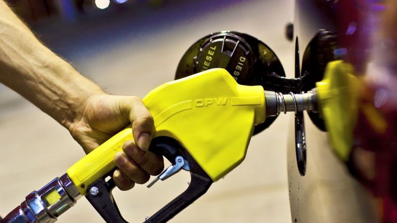 Bu gece yarısından itibaren geçerli olmak üzere Motorinin litre fiyatına