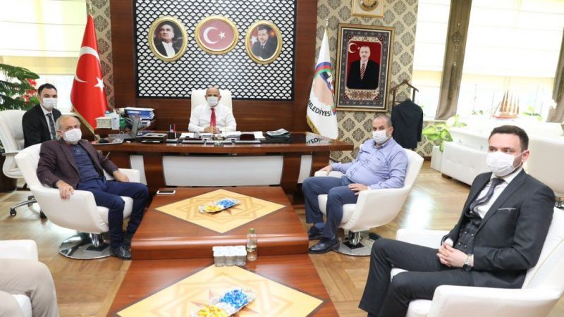 Körfez Belediye Başkanı Şener Söğüt, Körfez Kent Konseyi Gençlik Meclisi