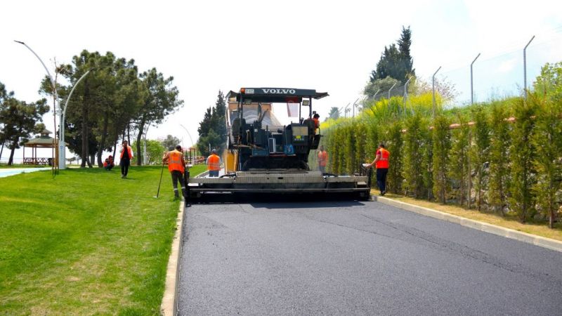 Darıca sahil parkında iç yol ve A otoparkının son kat