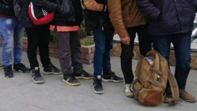 Göçmen kaçakçılığı yaptıkları iddiasıyla 2 şüpheli gözaltına alındı