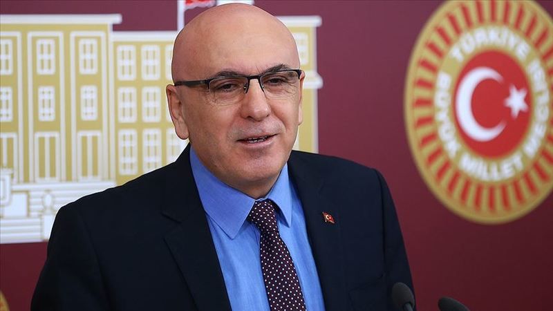 İYİ Parti Balıkesir Milletvekili İsmail Ok, partisinden istifa ettiğini bildirdi.