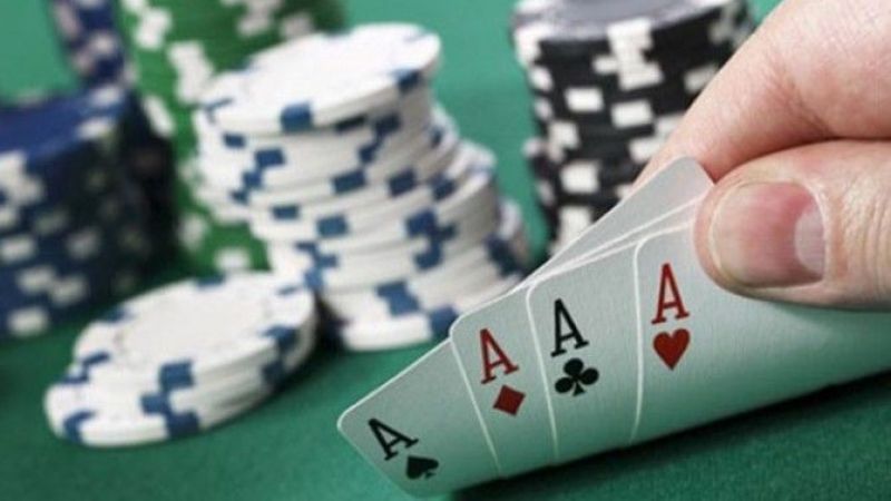 Kocaeli'nin İzmit ilçesinde kumar oynayan 5 kişiye, yeni tip koronavirüs