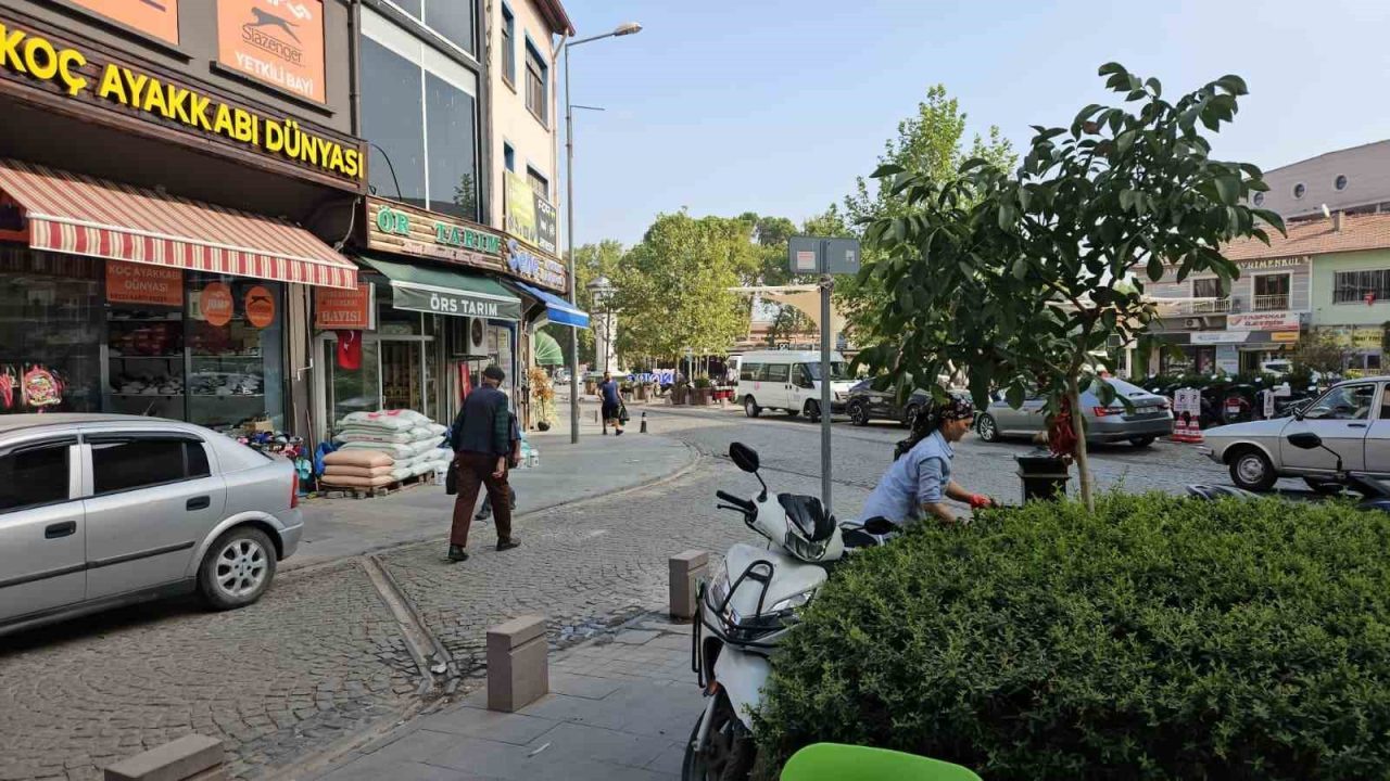 Balıkesir’in Sındırgı ilçesinde 4.1 büyüklüğünde deprem meydana geldi.