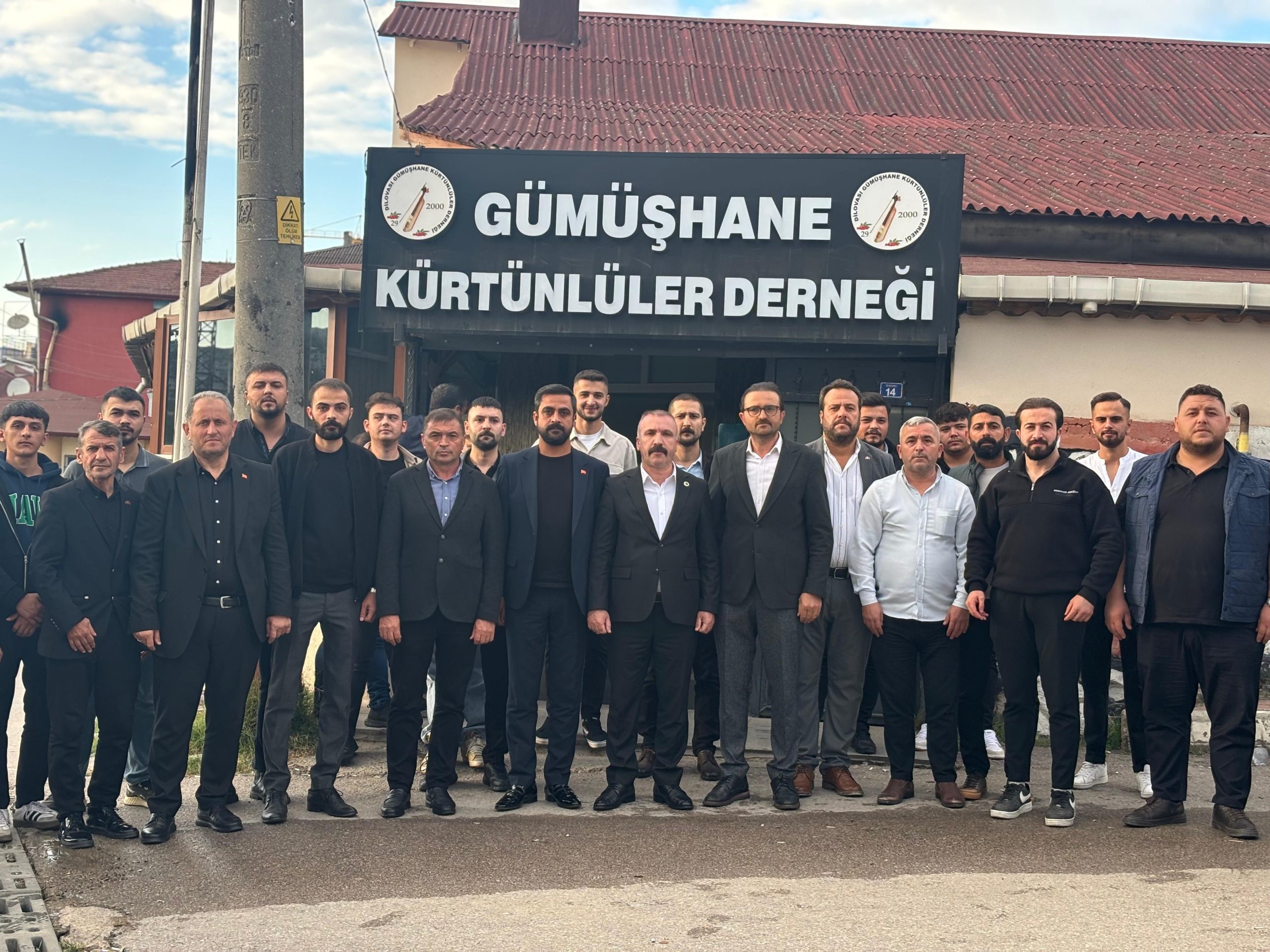 MHP Dilovası, Cumhuriyet Mahallesi gençleriyle buluşarak “Terörsüz Türkiye” vizyonuna güçlü