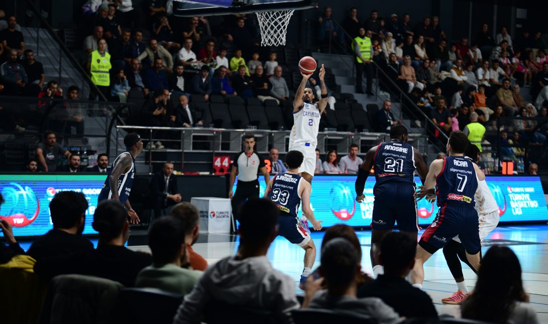 Türkiye Basketbol Ligi’ndeki mücadelesine dolu dizgin devam eden Çayırova Belediyesi,