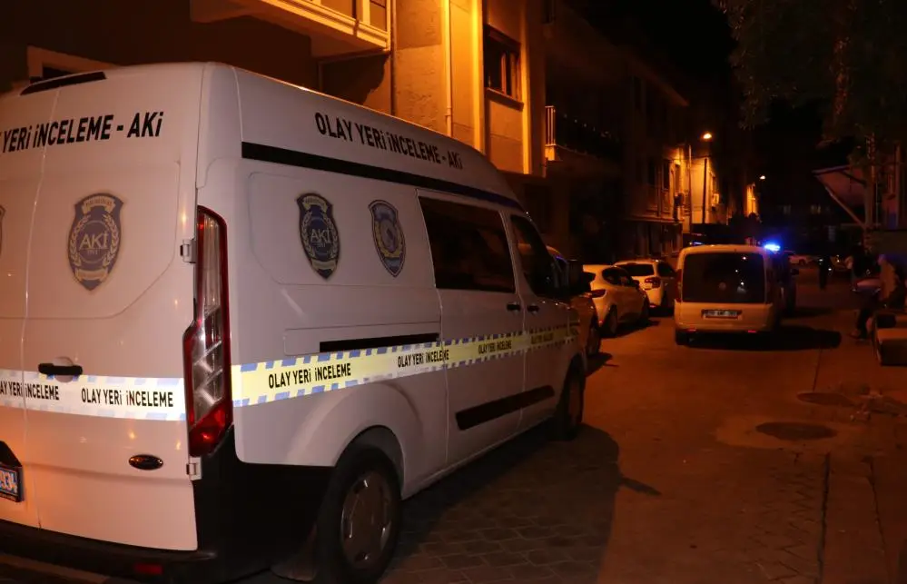 Denizli'de 1 ay önce evlendiği eşiyle tartışan koca, tüfekle önce