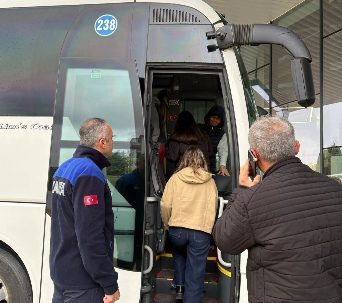 Gölcük Belediyesi, İstanbul ve Bursa’da öğrenim gören ilçeli üniversite öğrencilerine