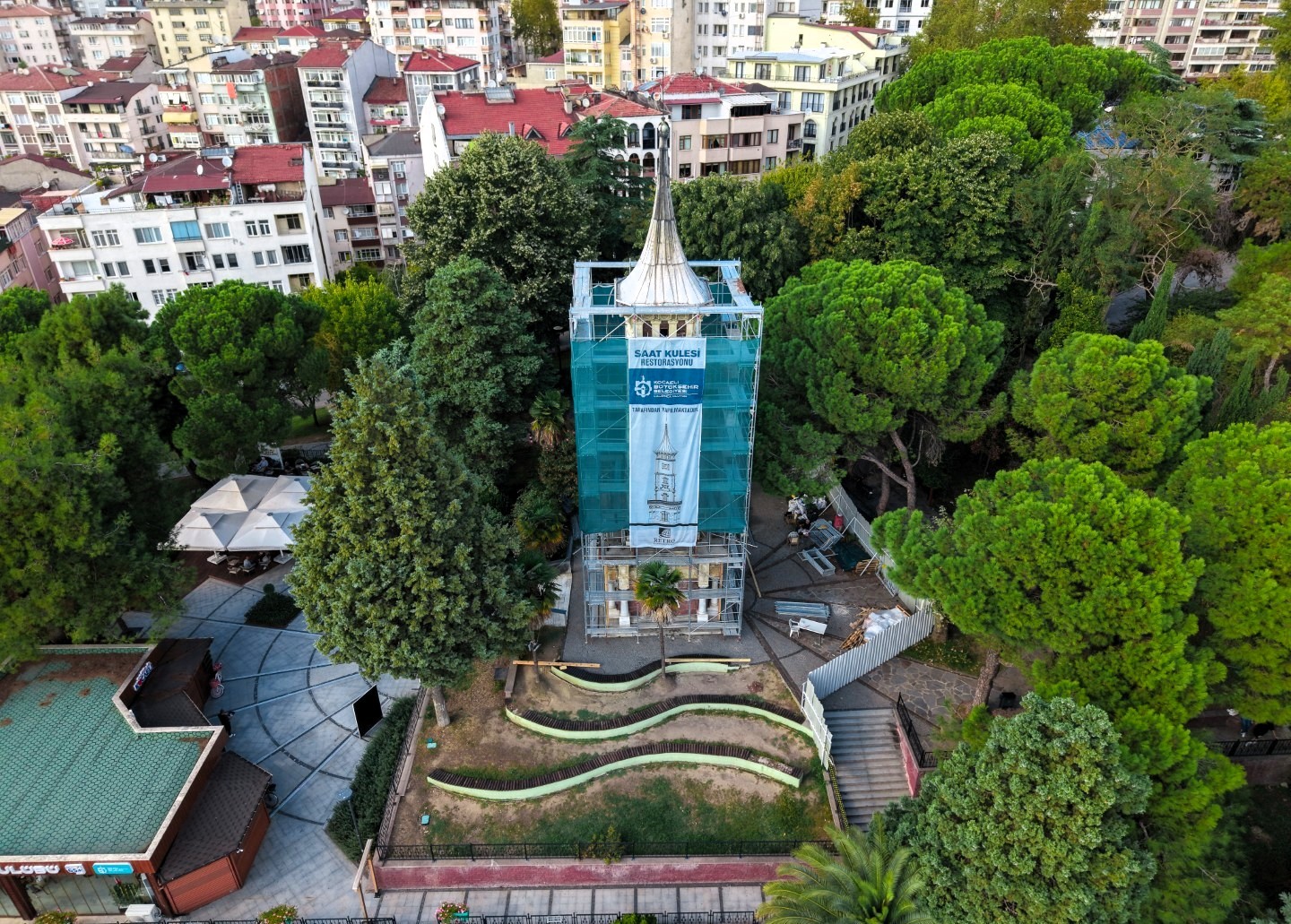 Kocaeli Büyükşehir Belediye Başkanı Tahir Büyükakın, 125 yıllık geçmişiyle kent